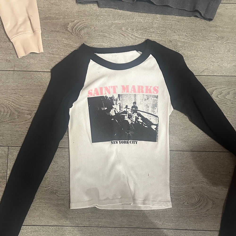 Brandy Melville Black and White Graphic Long Sleeve Tee